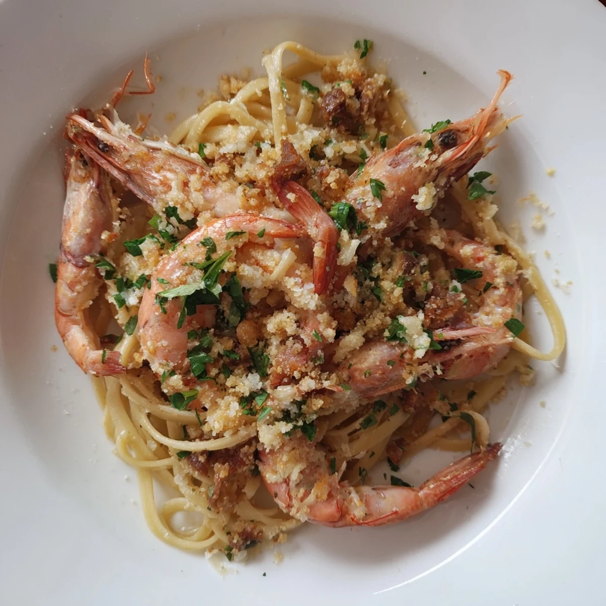 The Ultimate 20-Minute Creamy Garlic Shrimp, perfectly cooked shrimp in a luscious cream sauce.